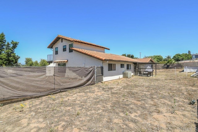 1736 Bellington Ln, Fallbrook, CA 92028 - back of property with a tile roof and stucco siding