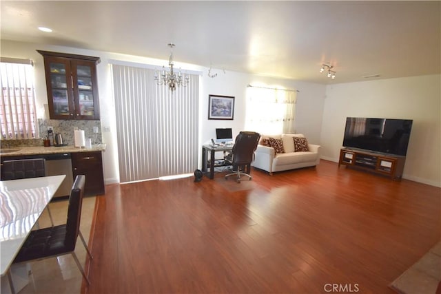 13647 Mesa Linda Ave, Victorville, CA 92392 - living area featuring a chandelier, wood finished floors, plenty of natural light, an office area, and recessed lighting