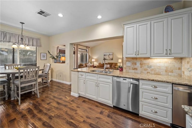 42237 Round Hill Dr, Lancaster, CA 93536 - photo 21