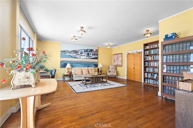 360 W Ocean Blvd Unit 1103, Long Beach, CA 90802 - living room featuring wood finished floors and baseboards