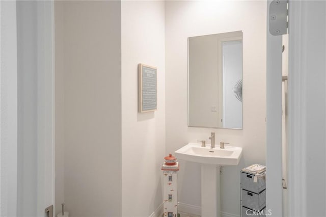 32096 Hyacinth Way, Temecula, CA 92591 - view of half bath