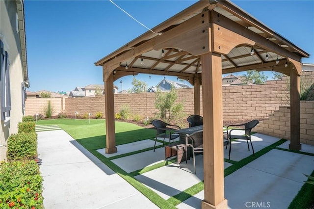 32096 Hyacinth Way, Temecula, CA 92591 - fenced backyard with a gazebo, a putting area, and a patio area