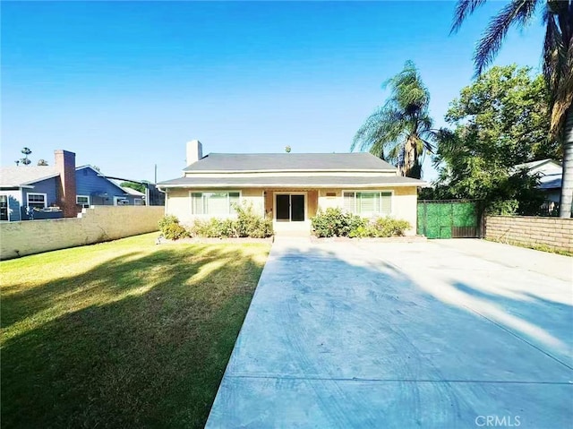 528 S Avington Ave, West Covina, CA 91790 - ranch-style home with driveway