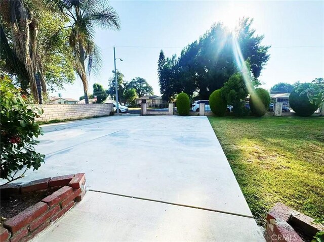 528 S Avington Ave, West Covina, CA 91790 - view of yard