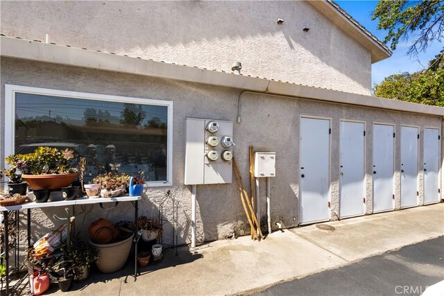 351 W 19th St, Merced, CA 95340 - view of home's exterior featuring stucco siding
