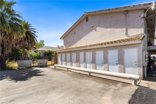 351 W 19th St, Merced, CA 95340 - view of home's exterior with stucco siding