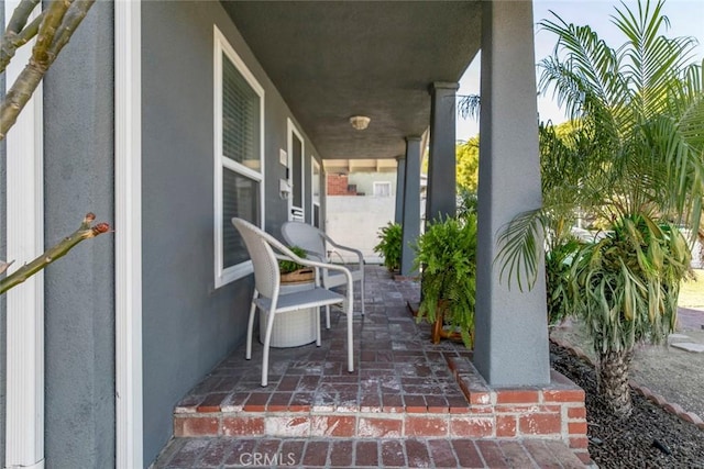 417 N Lamer St, Burbank, CA 91506 - view of patio / terrace