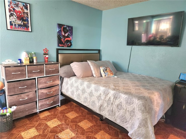 8626 Laurel Canyon Blvd, Sun Valley, CA 91352 - bedroom featuring a textured ceiling