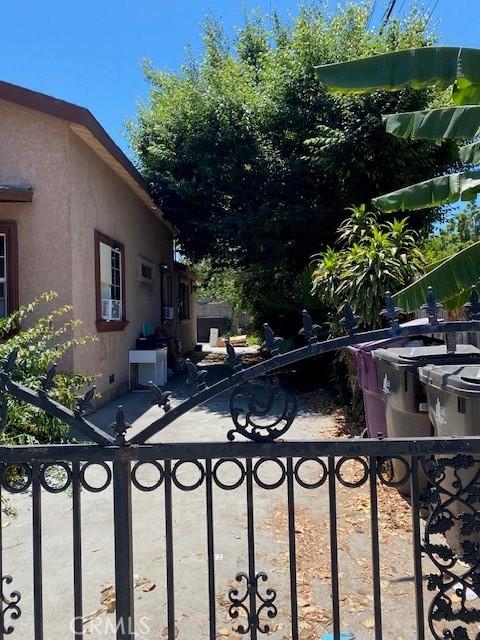 1618 W Burnett, Long Beach, CA 90810 - view of property exterior