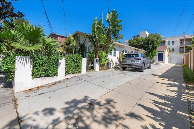 239 W Hillcrest Blvd, Inglewood, CA 90301 - view of home's exterior