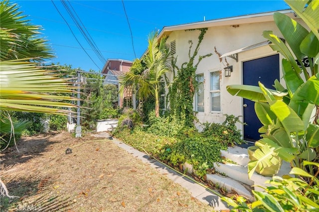239 W Hillcrest Blvd, Inglewood, CA 90301 - view of home's exterior featuring stucco siding