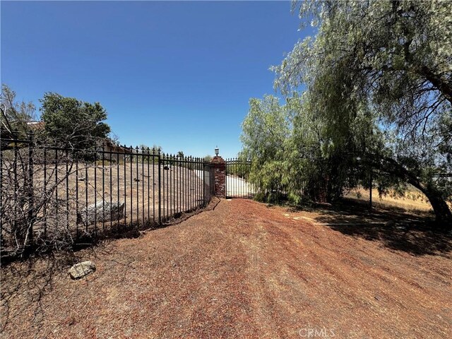 17071 Frankland Ln, Riverside, CA 92504 - photo 18