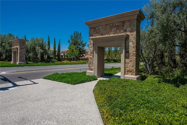 304 Floral Vw, Irvine, CA 92618 - view of property's community