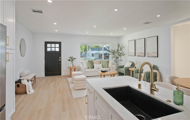 17007 Bassett St, Lake Balboa, CA 91406 - photo 9