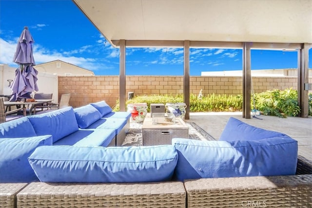 1246 Venice Ave, Mentone, CA 92359 - view of patio featuring an outdoor living space