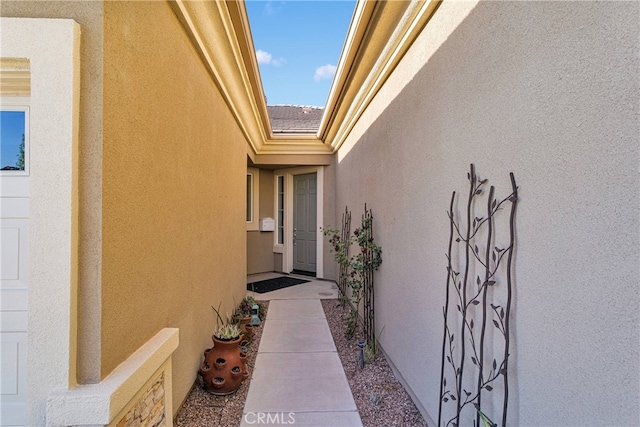 19570 Vermillion Ln, Apple Valley, CA 92308 - view of exterior entry featuring stucco siding