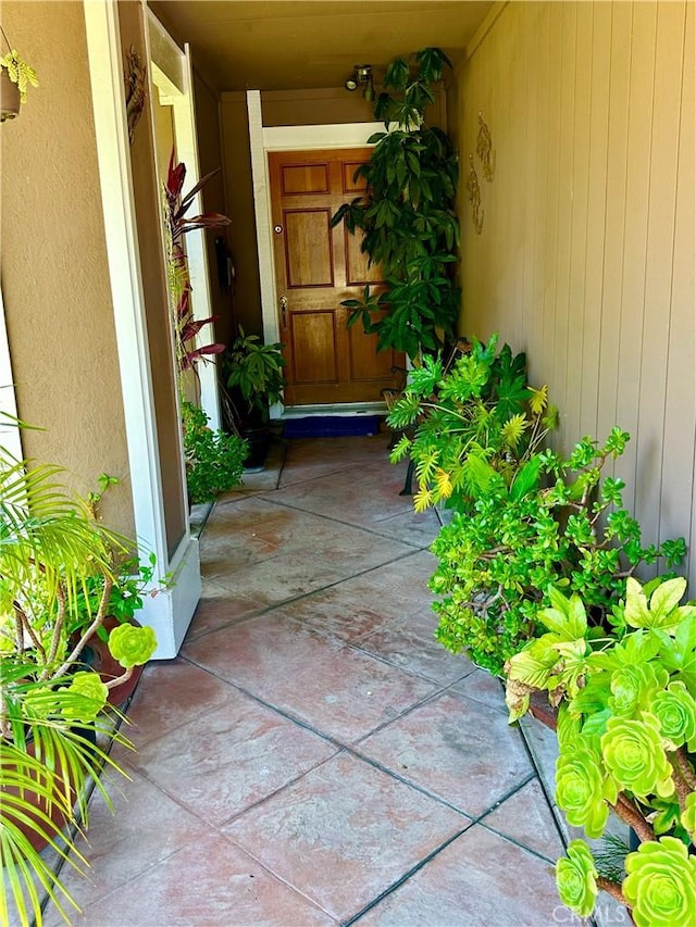3210 S Center St, Santa Ana, CA 92704 - entrance to property