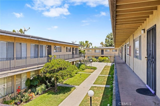 5535 Ackerfield Ave Unit 47, Long Beach, CA 90805 - view of home's community with a yard