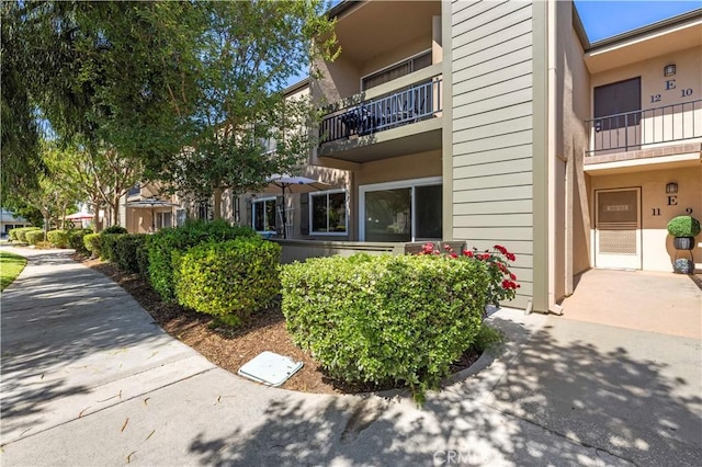 25735 Hogan Dr Unit E11, Valencia, CA 91355 - view of building exterior