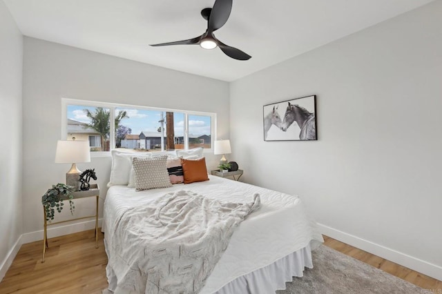 3821 Shiloh Rd, San Diego, CA 92105 - bedroom featuring light wood-style floors and a ceiling fan