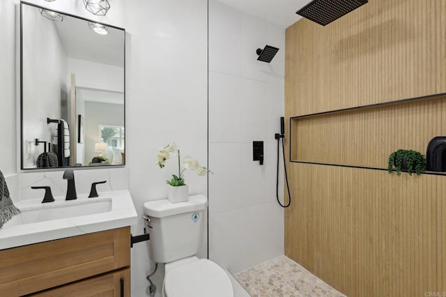 3821 Shiloh Rd, San Diego, CA 92105 - full bathroom featuring a tile shower and vanity