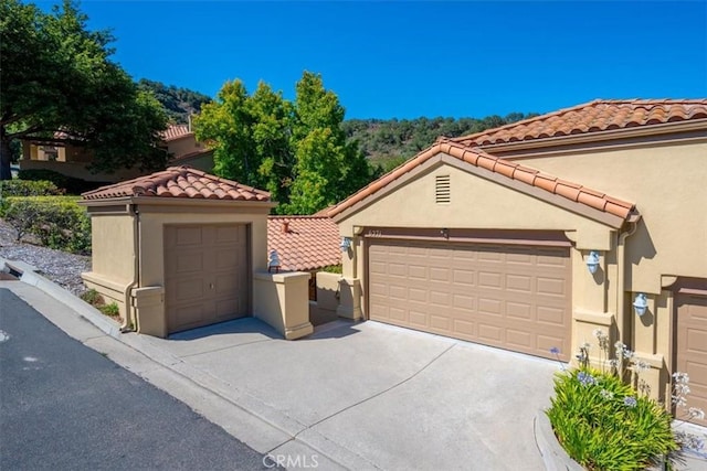 6271 Twinberry Cir Unit 6, Avila Beach, CA 93424 - view of garage