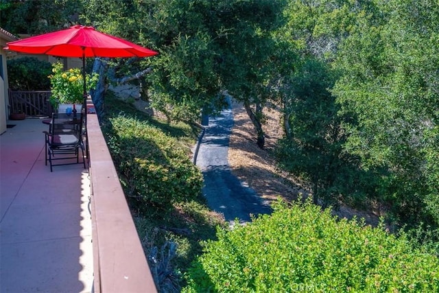 6271 Twinberry Cir Unit 6, Avila Beach, CA 93424 - view of yard featuring a patio area
