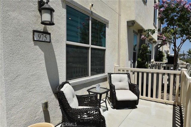 975 W Clover Ave, Rialto, CA 92376 - view of balcony