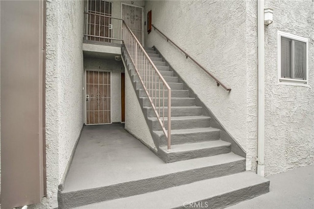 218 E Tamarack Ave Unit 5, Inglewood, CA 90301 - view of stairway