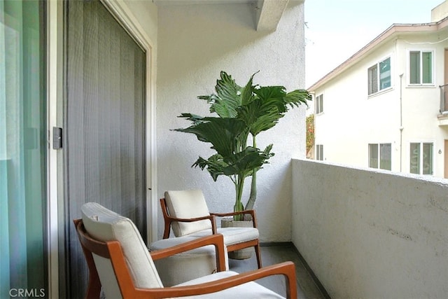 218 E Tamarack Ave Unit 5, Inglewood, CA 90301 - view of balcony