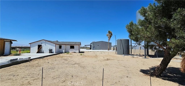 45219 12th St, Lancaster, CA 93535 - rear view of house