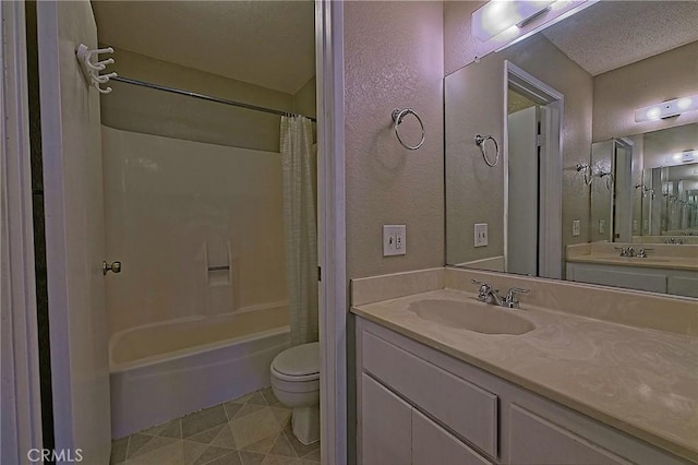 1209 Edwards St Unit 56, Redlands, CA 92374 - bathroom featuring vanity, shower / bath combination with curtain, a textured wall, and a textured ceiling