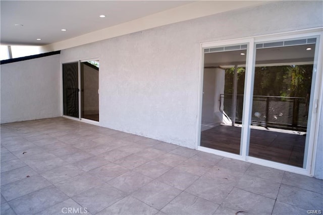 1020 Lantana Dr, Los Angeles, CA 90042 - view of patio / terrace