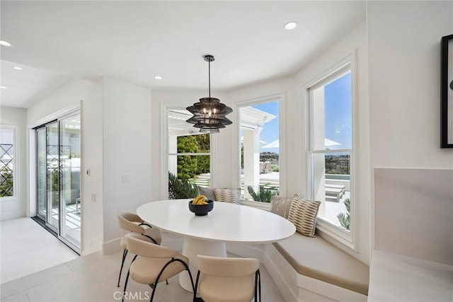4 Ebony Glade, Laguna Niguel, CA 92677 - dining space featuring recessed lighting
