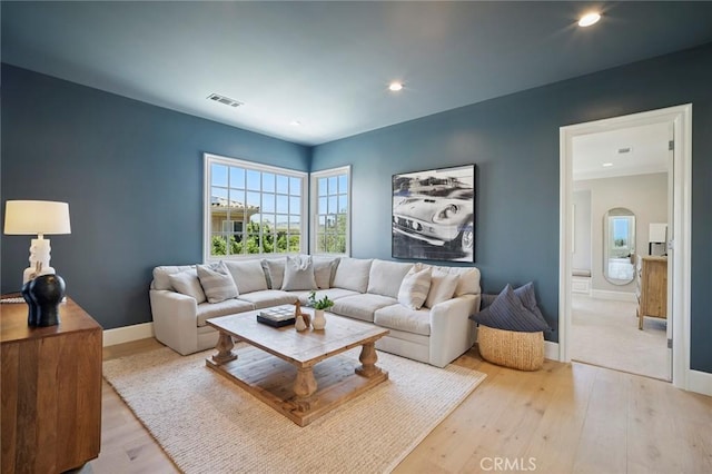 4 Ebony Glade, Laguna Niguel, CA 92677 - living area featuring wood finished floors and recessed lighting
