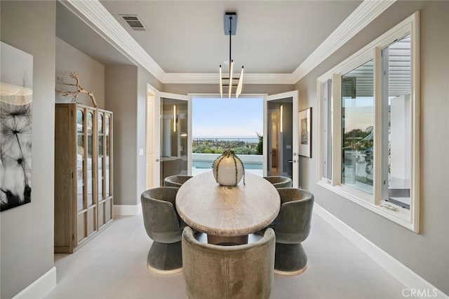4 Ebony Glade, Laguna Niguel, CA 92677 - dining space featuring ornamental molding and baseboards