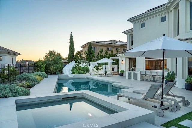 4 Ebony Glade, Laguna Niguel, CA 92677 - view of pool with an in-ground hot tub and a patio area