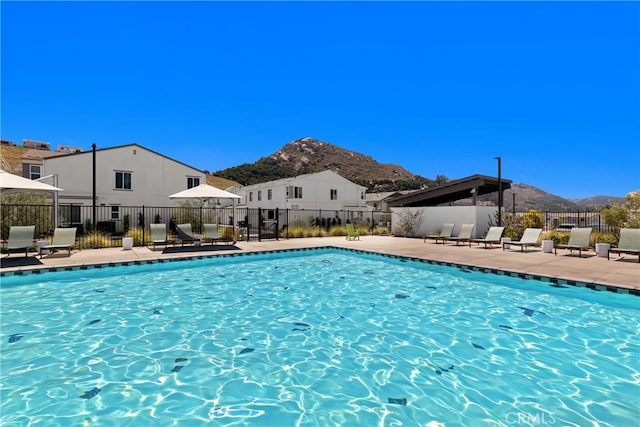 35115 Vine Pl, Fallbrook, CA 92028 - view of pool featuring a mountain view and a patio area