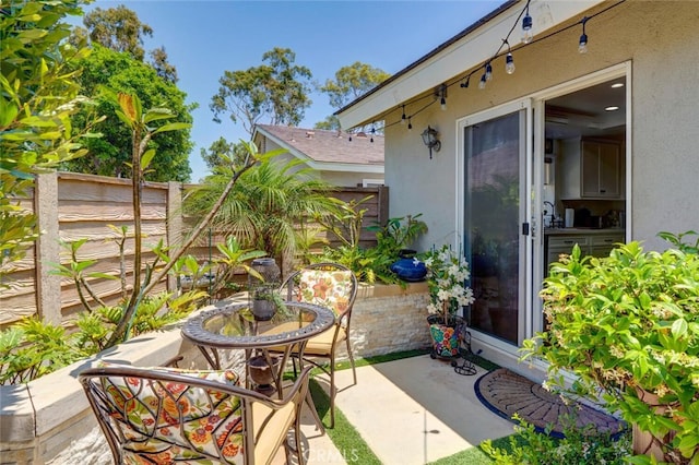 10 Glenhurst Unit 37, Irvine, CA 92604 - view of patio featuring a sink
