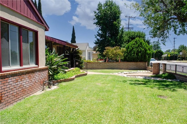 10520 Haskell Ave, Granada Hills, CA 91344 - view of yard
