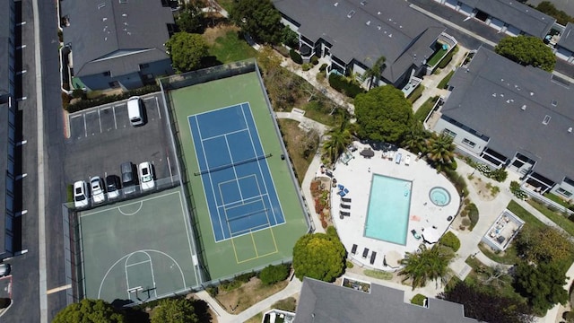 506 Canyon Dr Unit 70, Oceanside, CA 92054 - aerial view of property and surrounding area with a pool area
