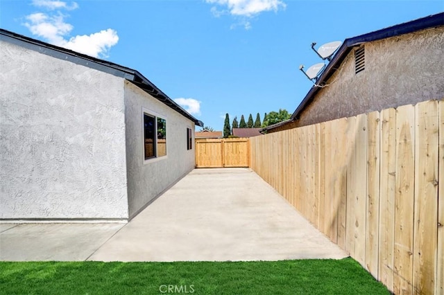 10965 Canis Ln, San Diego, CA 92126 - view of yard featuring a patio area