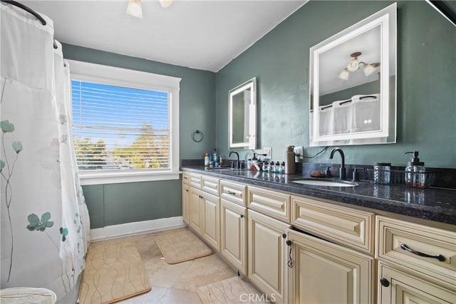 853 S Lemon St, Anaheim, CA 92805 - full bath featuring double vanity and a shower with shower curtain
