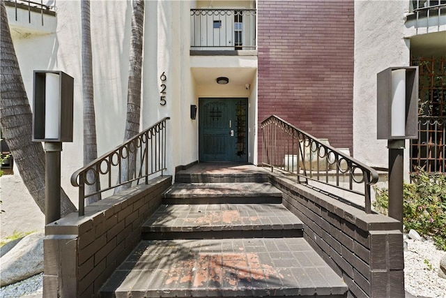 625 N Flores St Unit 202, West Hollywood, CA 90048 - doorway to property with brick siding