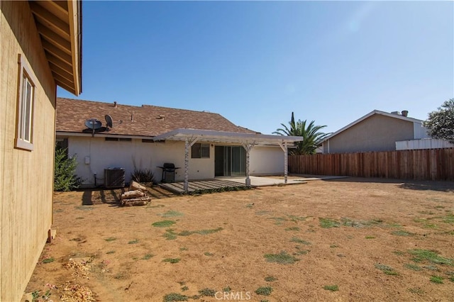 1714 Evelyn Pl, Palmdale, CA 93550 - rear view of property featuring a patio area