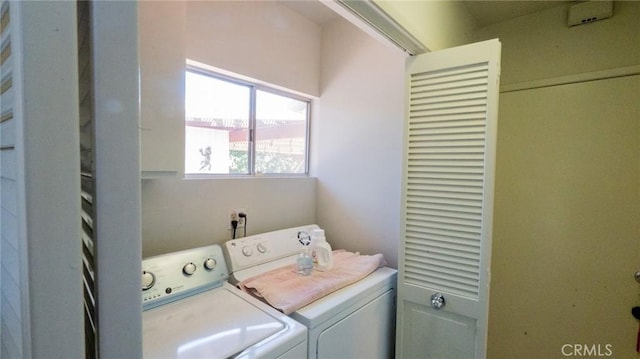 3456 Veteran Ave, Los Angeles, CA 90034 - laundry room with washing machine and dryer