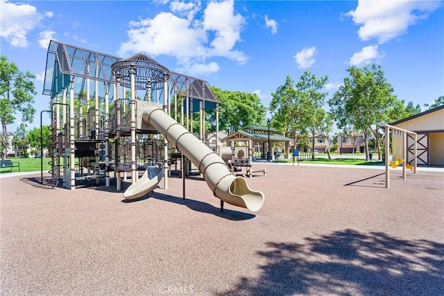 16004 Huckleberry Ave, Chino, CA 91708 - view of community playground