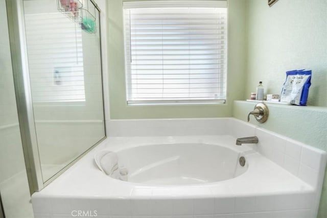 17993 Mondamon Rd, Apple Valley, CA 92307 - full bathroom with a bath
