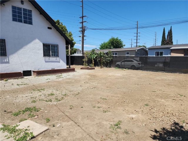 700 E Compton Blvd, Rancho Dominguez, CA 90220 - view of yard