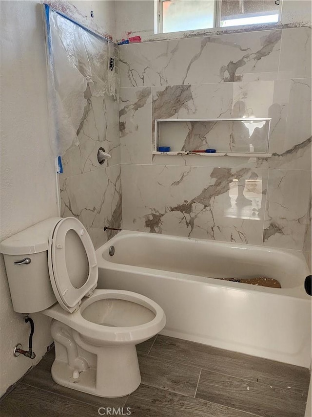 700 E Compton Blvd, Rancho Dominguez, CA 90220 - full bath with bathing tub / shower combination and wood finished floors
